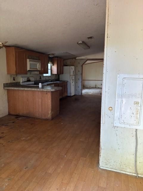 Activo con contrato: $130,000 (3 camas, 2 baños, 1620 Pies cuadrados)