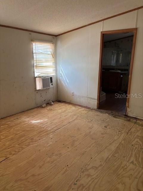 Activo con contrato: $130,000 (3 camas, 2 baños, 1620 Pies cuadrados)