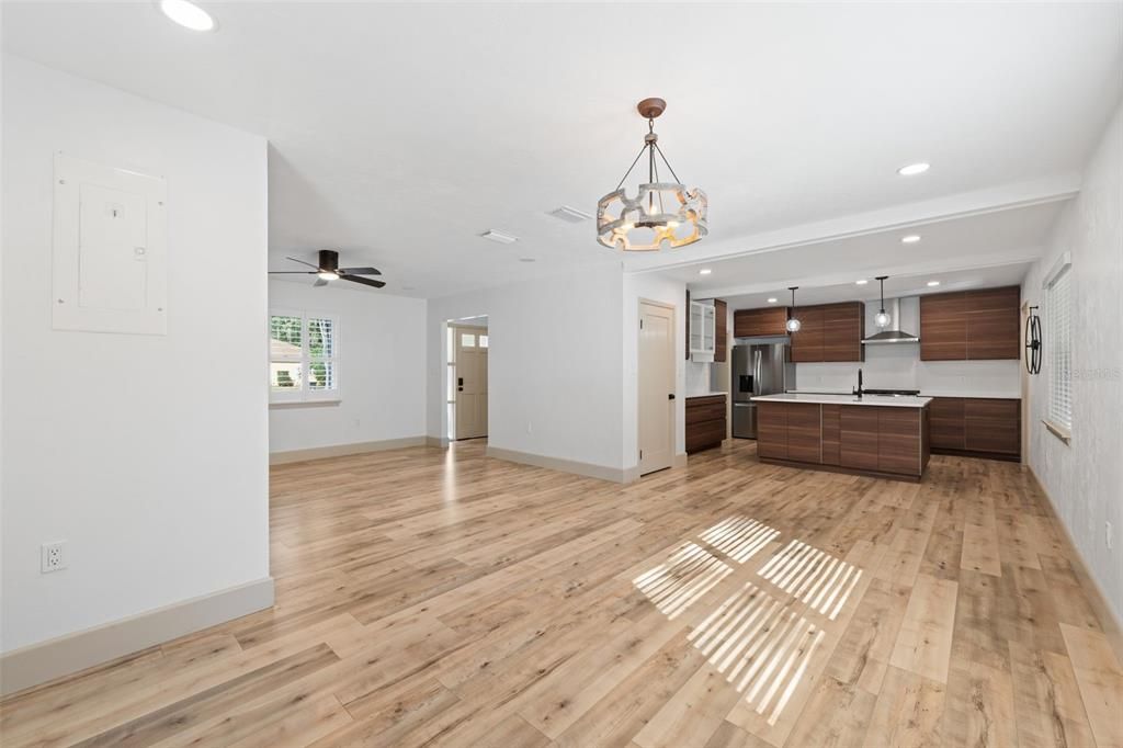 For Sale: $441,000 (3 beds, 2 baths, 1725 Square Feet)