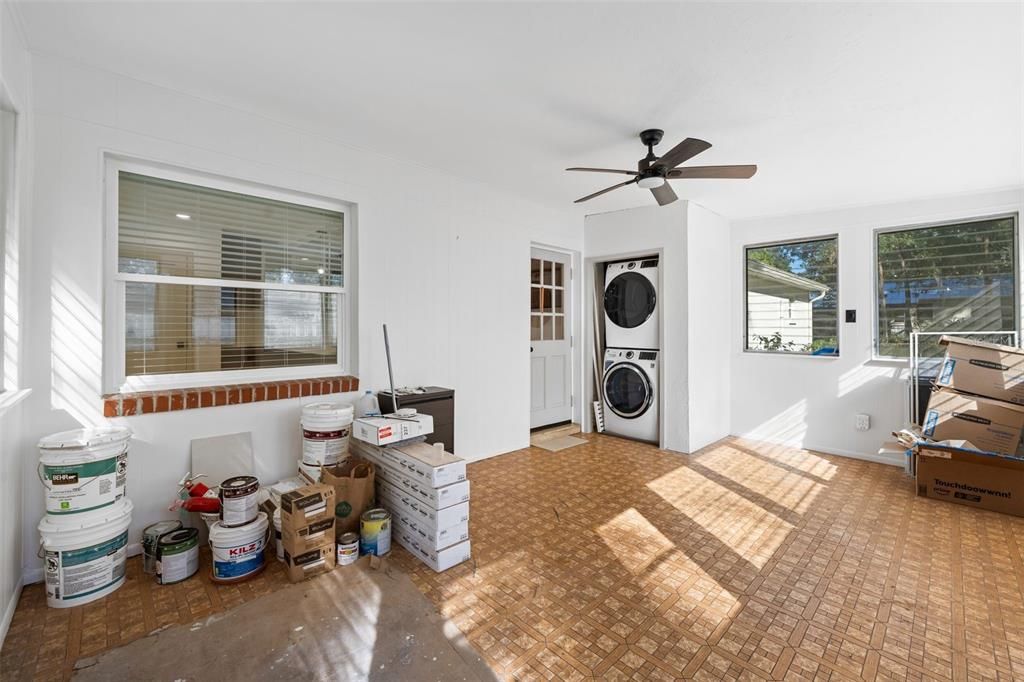 For Sale: $441,000 (3 beds, 2 baths, 1725 Square Feet)