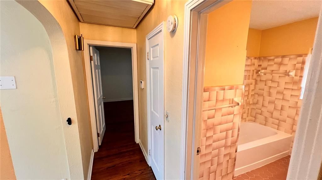 В аренду: $3,295 (3 спален, 2 ванн, 1747 Квадратных фут)