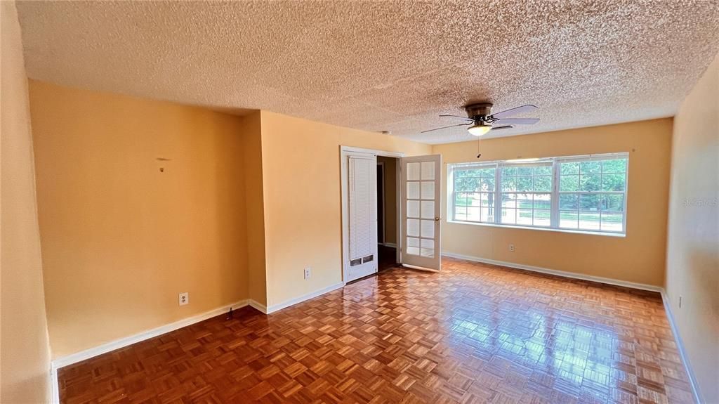 В аренду: $3,295 (3 спален, 2 ванн, 1747 Квадратных фут)