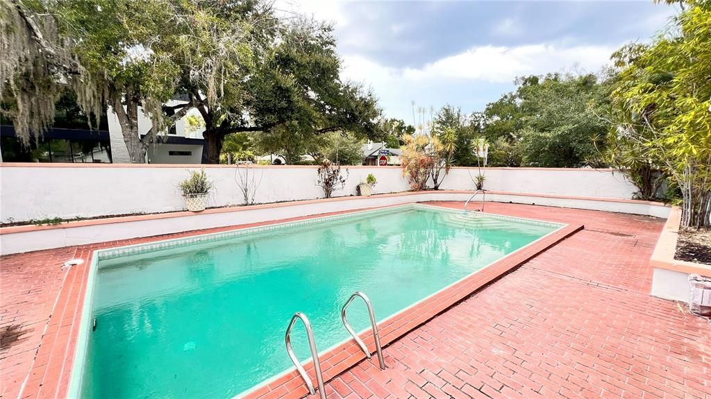 В аренду: $3,295 (3 спален, 2 ванн, 1747 Квадратных фут)