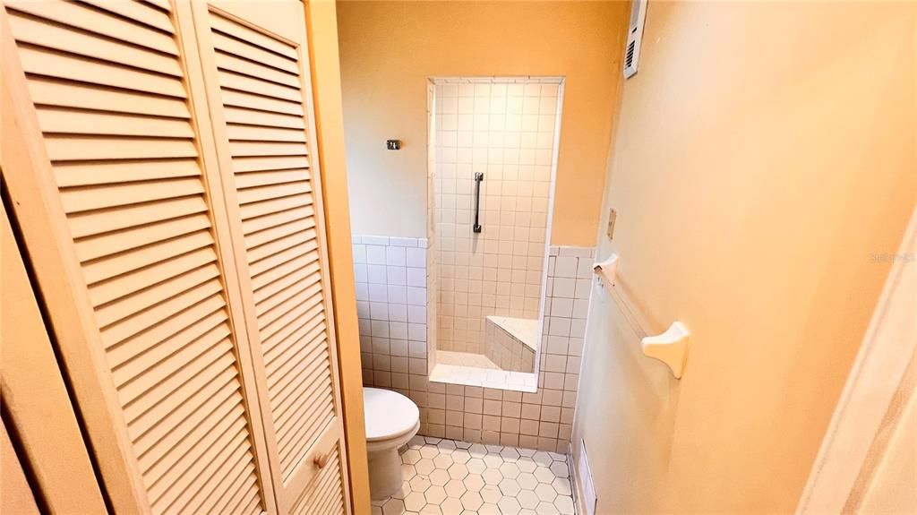 В аренду: $3,295 (3 спален, 2 ванн, 1747 Квадратных фут)