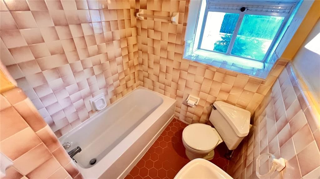 В аренду: $3,295 (3 спален, 2 ванн, 1747 Квадратных фут)