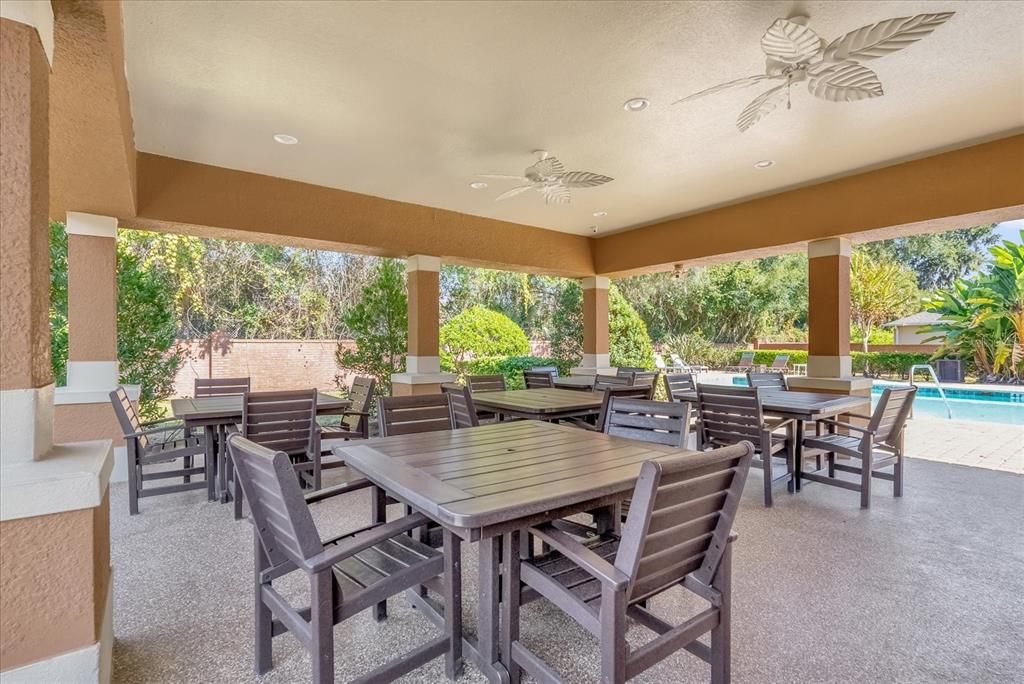 For Sale: $289,000 (3 beds, 2 baths, 1624 Square Feet)