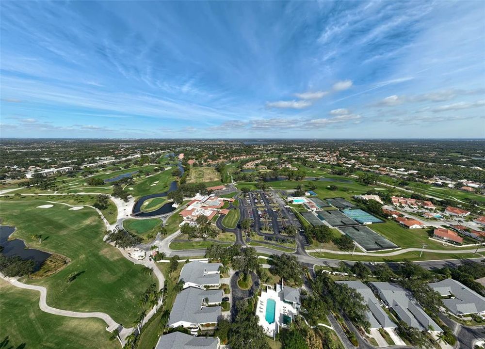 En Venta: $1,050,000 (3 camas, 3 baños, 2595 Pies cuadrados)