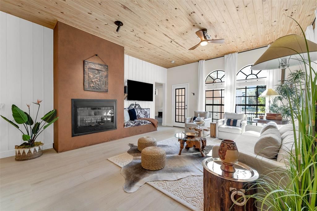 合同活跃: $949,000 (3 贝兹, 2 浴室, 1860 平方英尺)