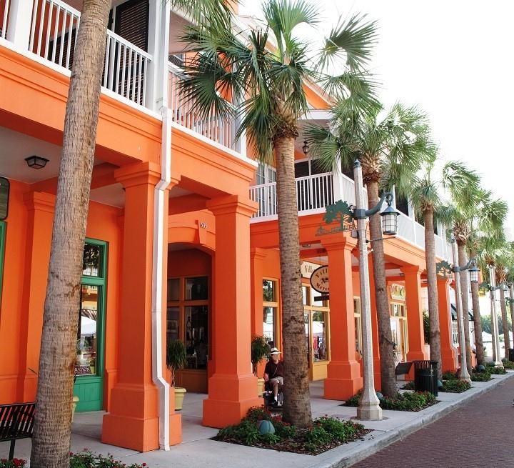 合同活跃: $949,000 (3 贝兹, 2 浴室, 1860 平方英尺)