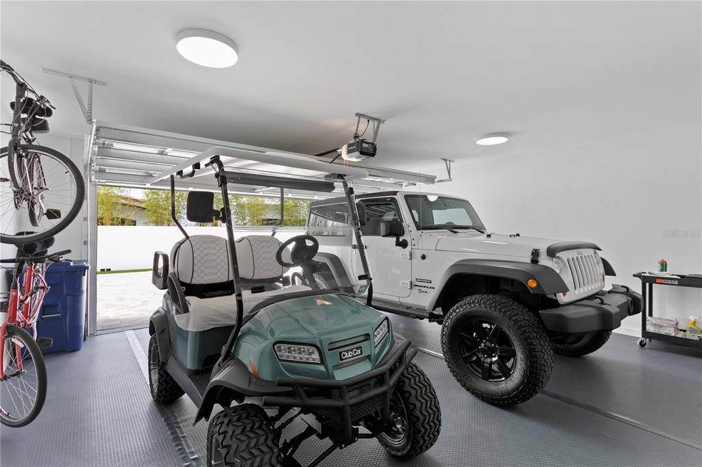 For Sale: $1,995,000 (4 beds, 3 baths, 3041 Square Feet)