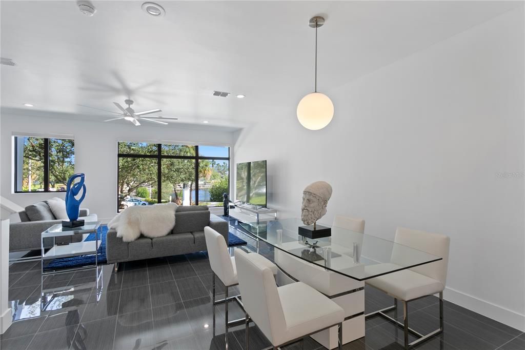 For Sale: $1,995,000 (4 beds, 3 baths, 3041 Square Feet)