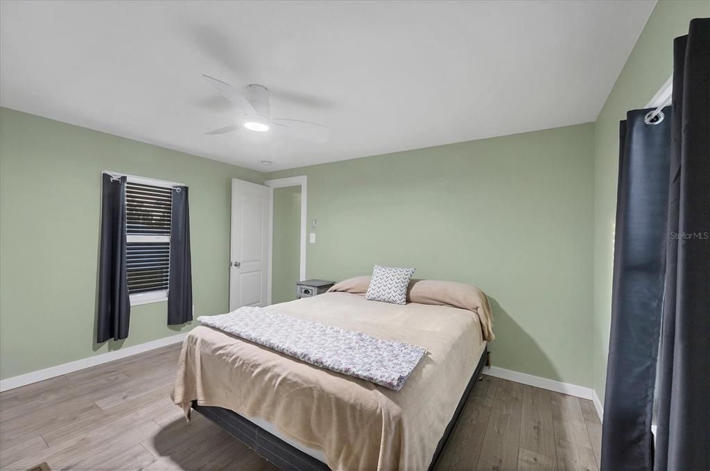 待售: $149,000 (2 贝兹, 1 浴室, 783 平方英尺)