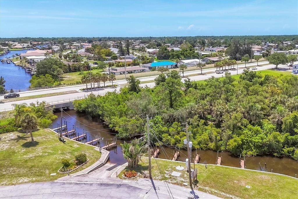 待售: $149,000 (2 贝兹, 1 浴室, 783 平方英尺)