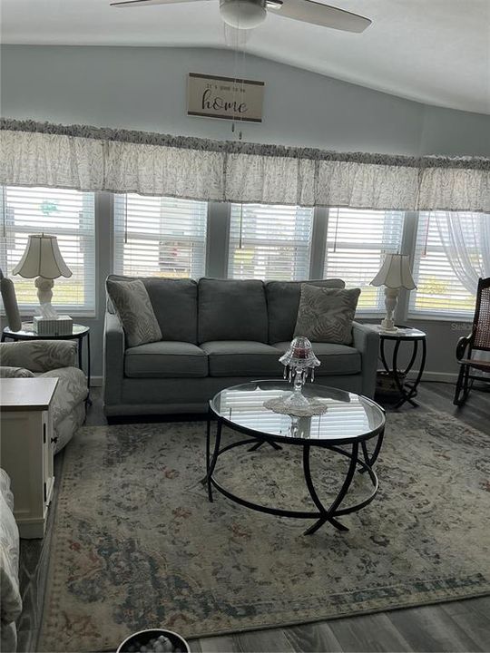 En Venta: $248,995 (2 camas, 2 baños, 1566 Pies cuadrados)