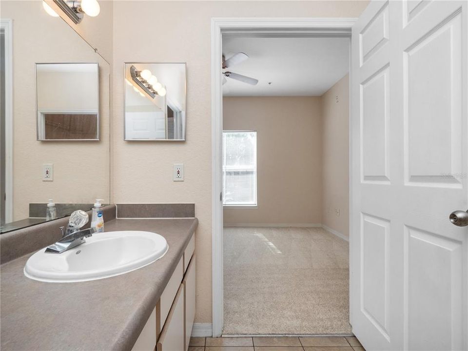 For Sale: $228,900 (2 beds, 2 baths, 1344 Square Feet)