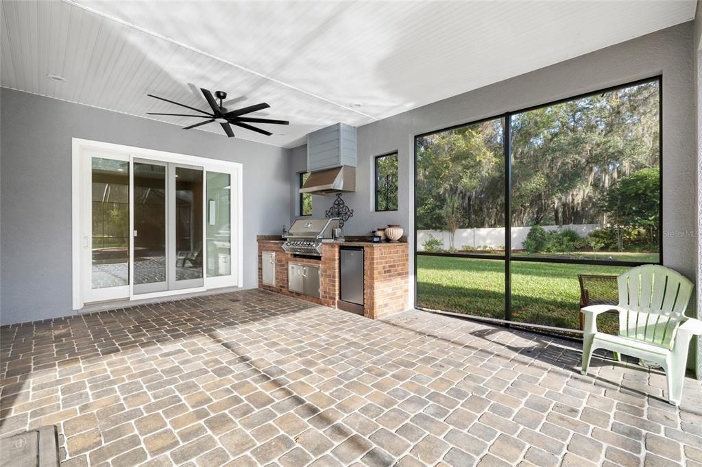 For Sale: $985,000 (5 beds, 3 baths, 3434 Square Feet)