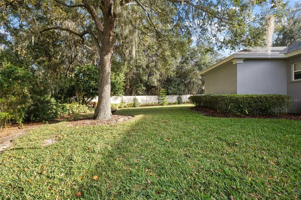 For Sale: $985,000 (5 beds, 3 baths, 3434 Square Feet)