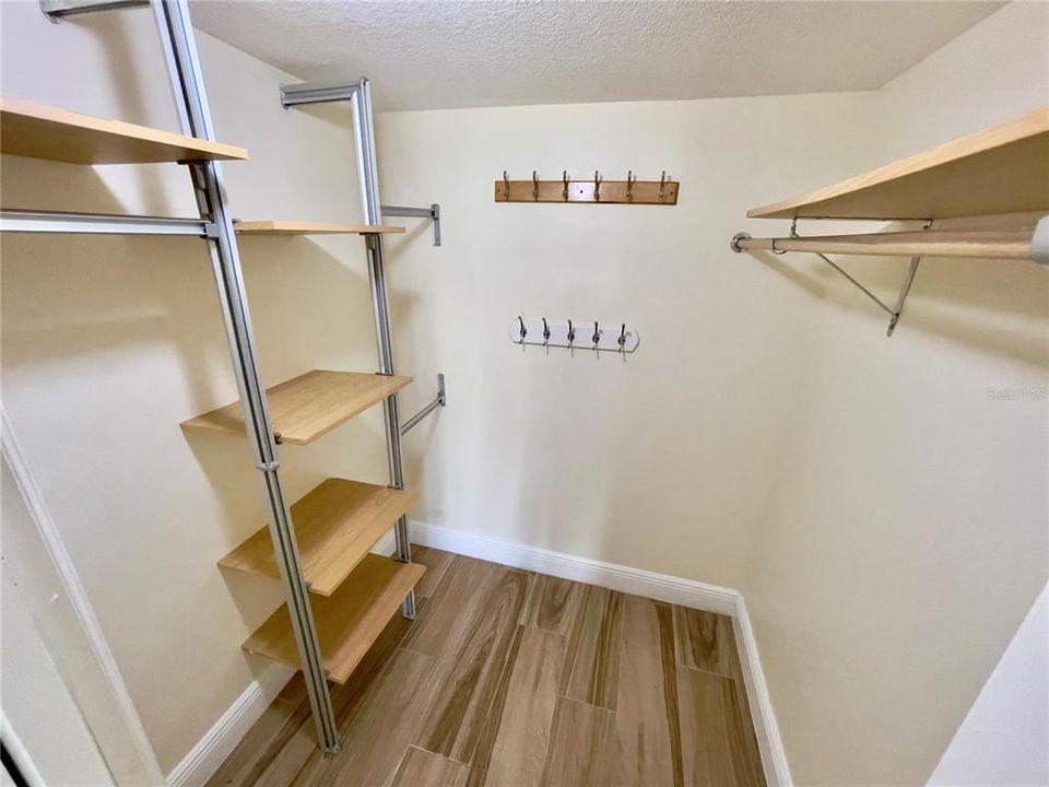 En Renta: $1,950 (3 camas, 2 baños, 1425 Pies cuadrados)