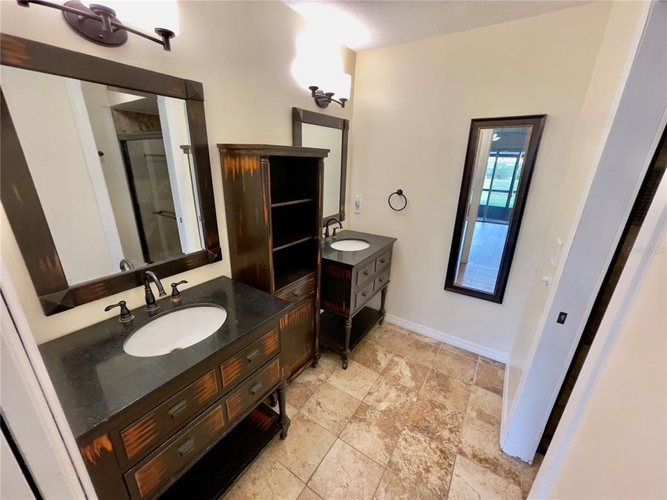 En Renta: $1,950 (3 camas, 2 baños, 1425 Pies cuadrados)