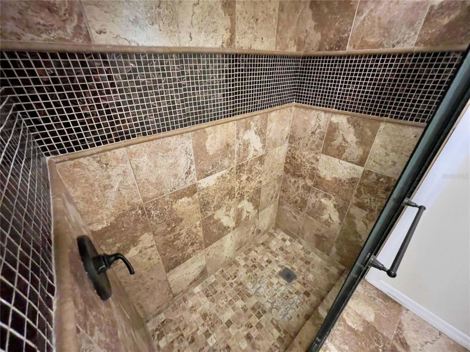 En Renta: $1,950 (3 camas, 2 baños, 1425 Pies cuadrados)