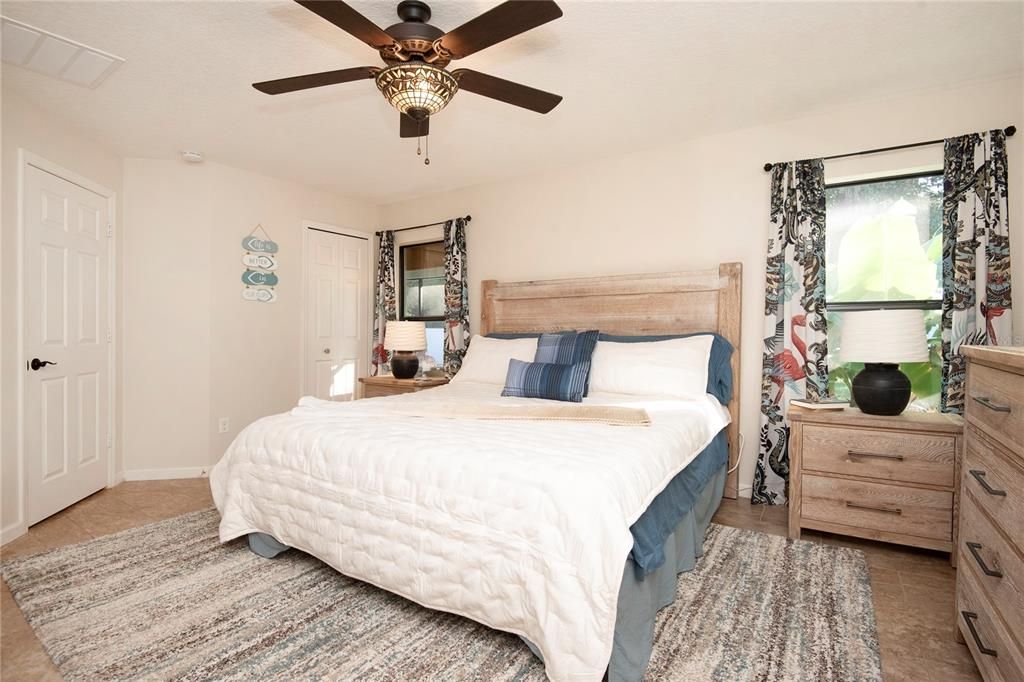 En Venta: $419,000 (3 camas, 2 baños, 1733 Pies cuadrados)