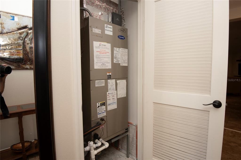 En Venta: $419,000 (3 camas, 2 baños, 1733 Pies cuadrados)