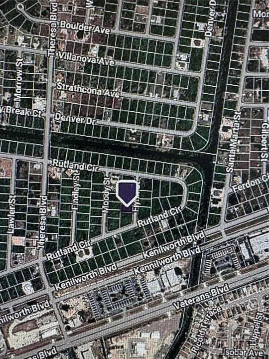 En Venta: $19,000 (0.23 acres)