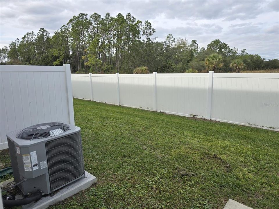 出租: $2,300 (3 贝兹, 2 浴室, 1674 平方英尺)