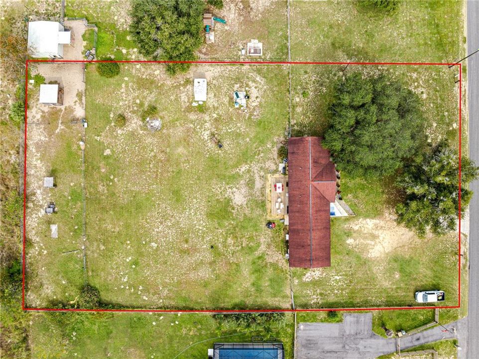 合同活跃: $319,900 (3 贝兹, 2 浴室, 1387 平方英尺)