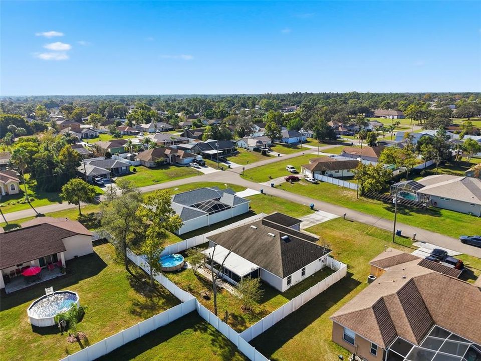 For Sale: $345,000 (3 beds, 2 baths, 2035 Square Feet)