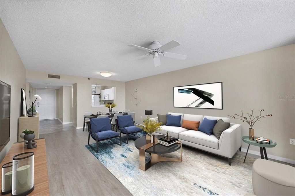 合同活跃: $199,900 (2 贝兹, 2 浴室, 1142 平方英尺)