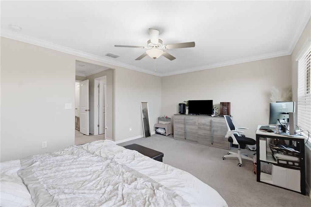 На продажу: $270,000 (3 спален, 2 ванн, 1634 Квадратных фут)