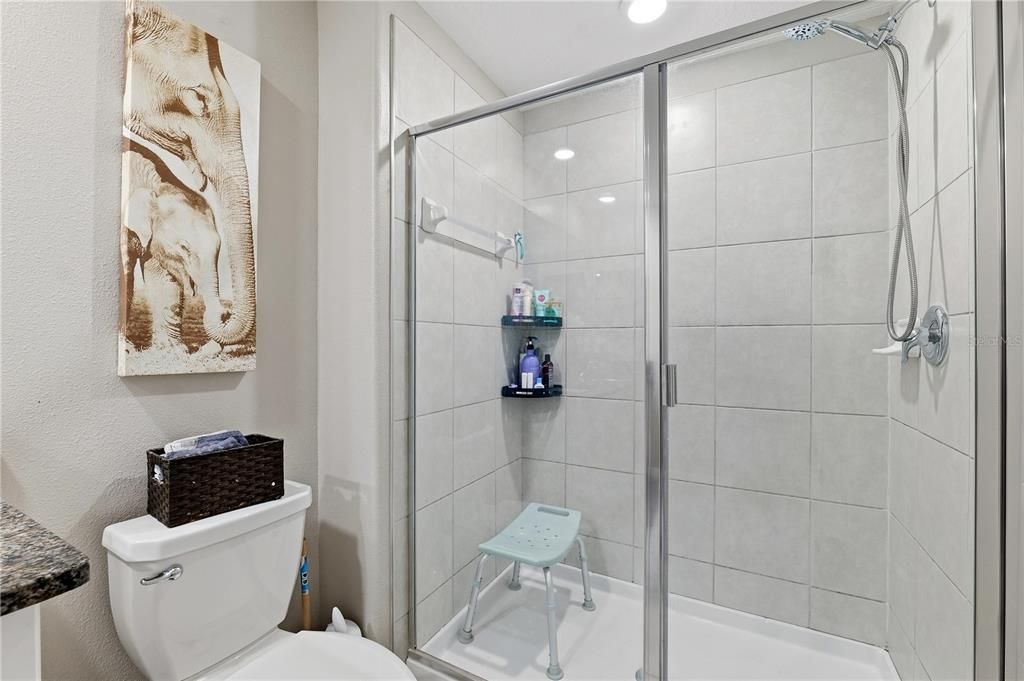 На продажу: $270,000 (3 спален, 2 ванн, 1634 Квадратных фут)