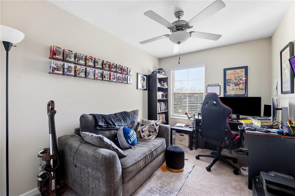 На продажу: $270,000 (3 спален, 2 ванн, 1634 Квадратных фут)