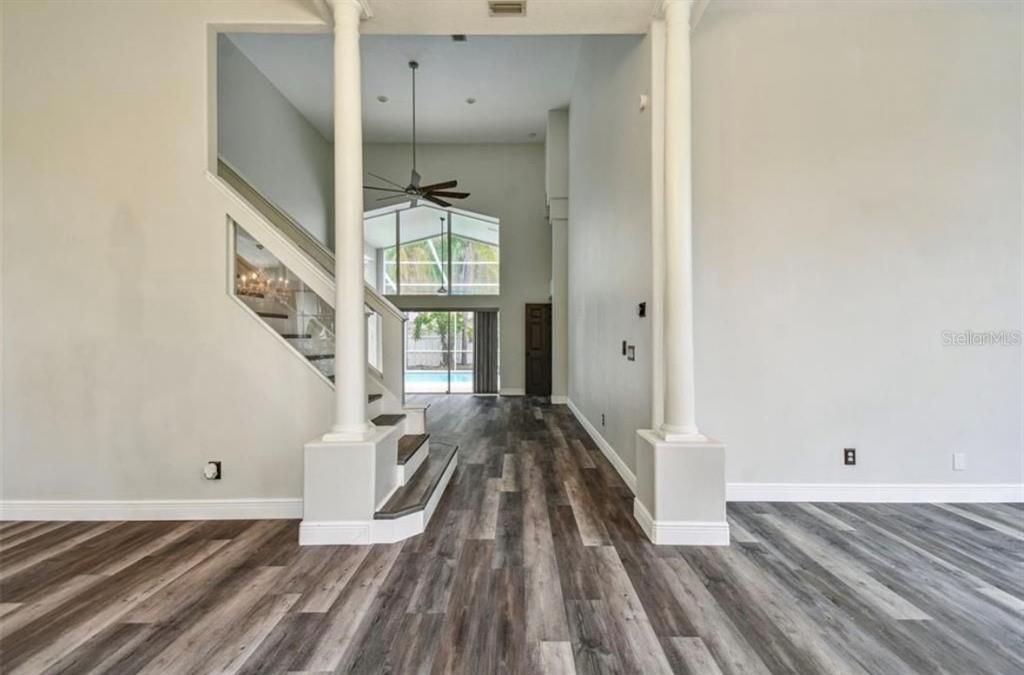 For Rent: $3,995 (4 beds, 3 baths, 2577 Square Feet)