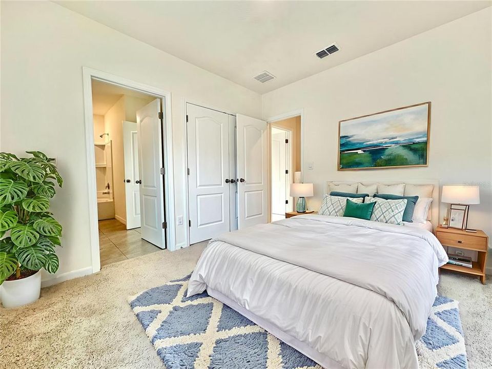 For Rent: $2,400 (3 beds, 2 baths, 1731 Square Feet)