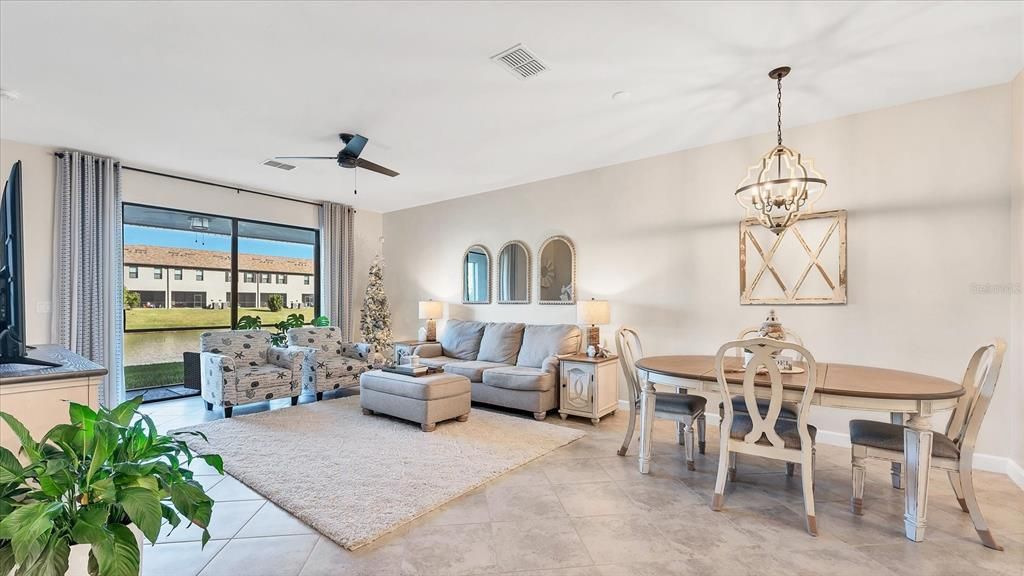 待售: $359,900 (3 贝兹, 2 浴室, 1925 平方英尺)