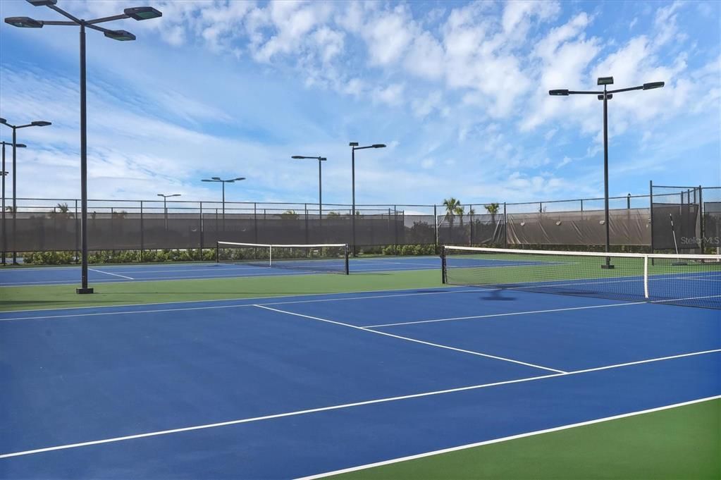 待售: $359,900 (3 贝兹, 2 浴室, 1925 平方英尺)