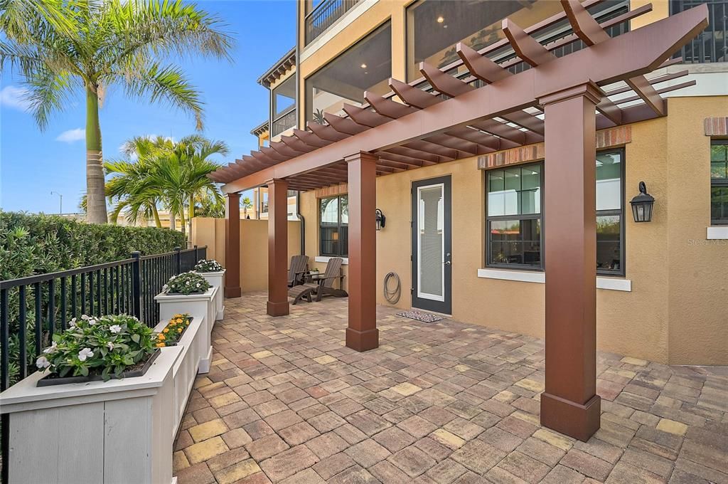 En Venta: $1,950,000 (3 camas, 3 baños, 3219 Pies cuadrados)