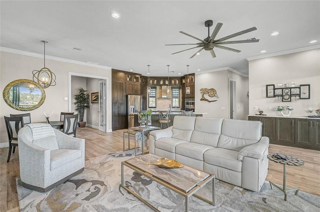 En Venta: $1,950,000 (3 camas, 3 baños, 3219 Pies cuadrados)