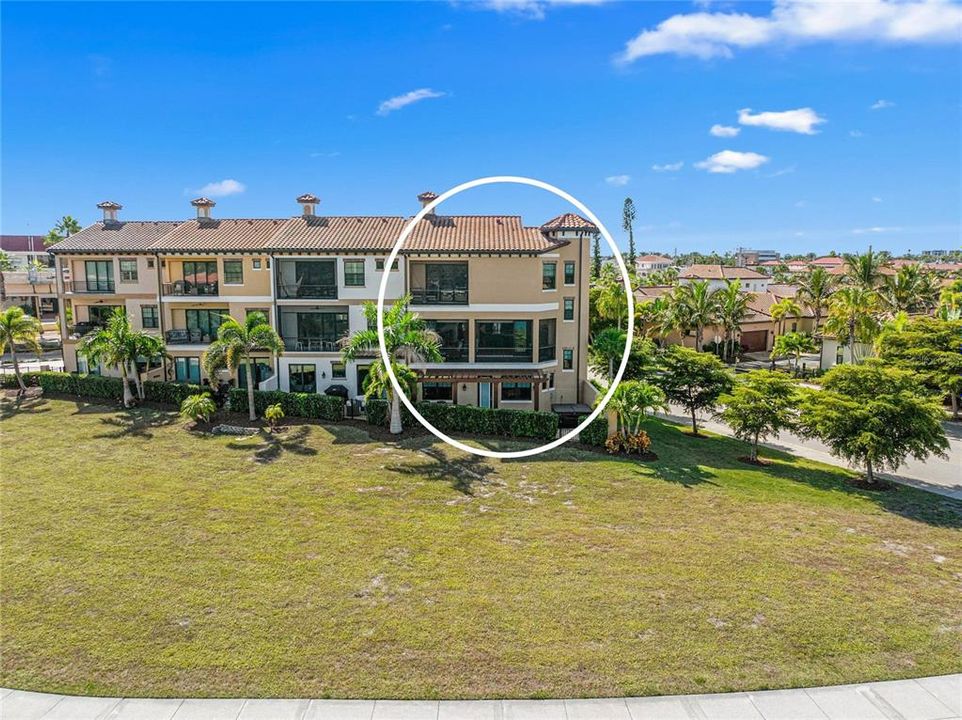 En Venta: $1,950,000 (3 camas, 3 baños, 3219 Pies cuadrados)