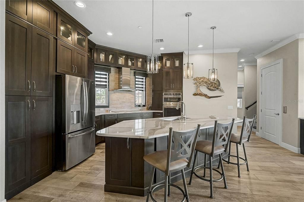 En Venta: $1,950,000 (3 camas, 3 baños, 3219 Pies cuadrados)