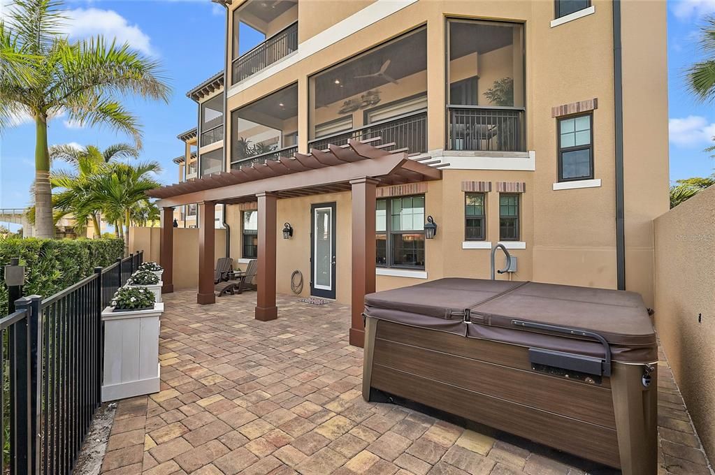 En Venta: $1,950,000 (3 camas, 3 baños, 3219 Pies cuadrados)