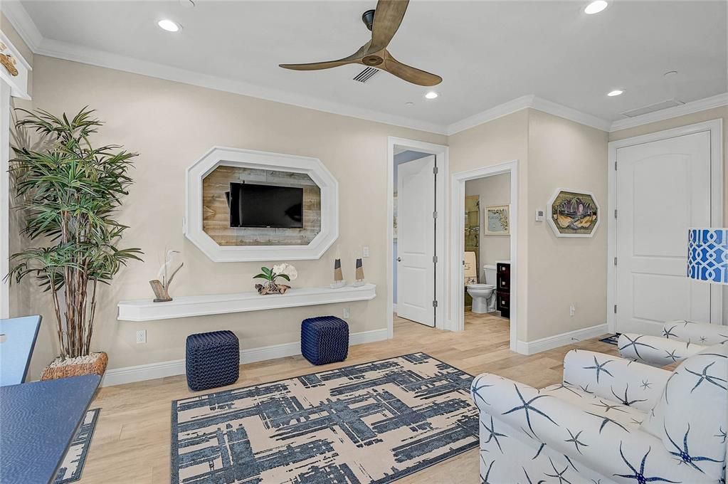 En Venta: $1,950,000 (3 camas, 3 baños, 3219 Pies cuadrados)