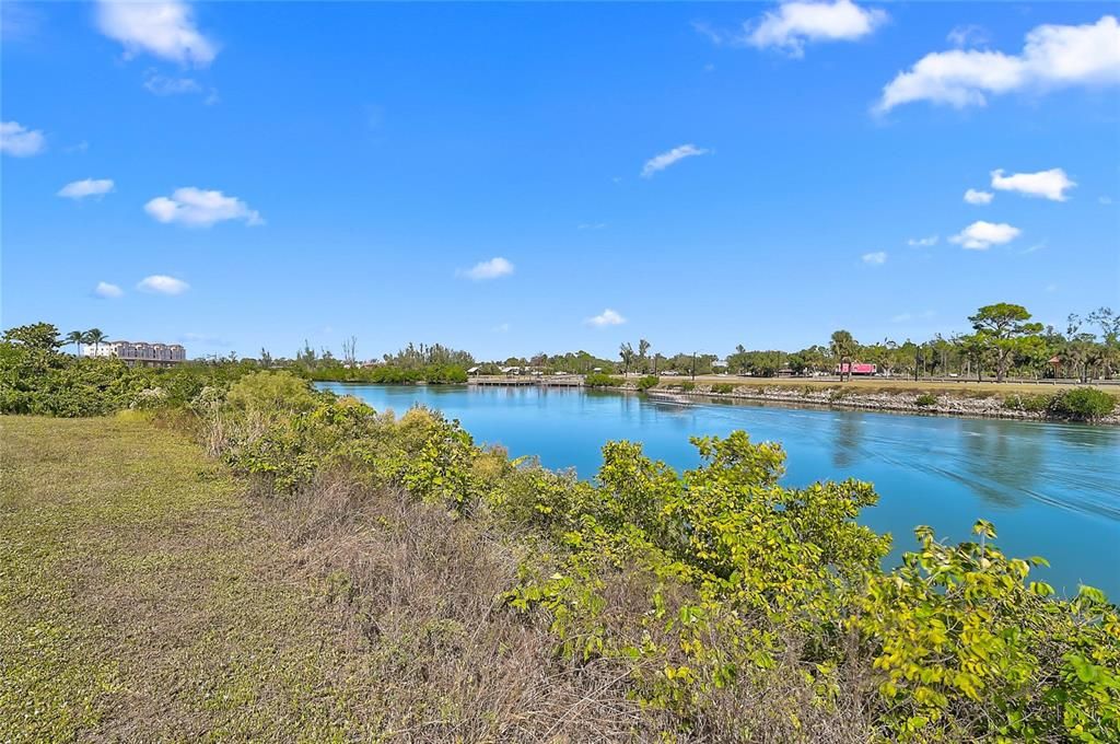 En Venta: $1,950,000 (3 camas, 3 baños, 3219 Pies cuadrados)