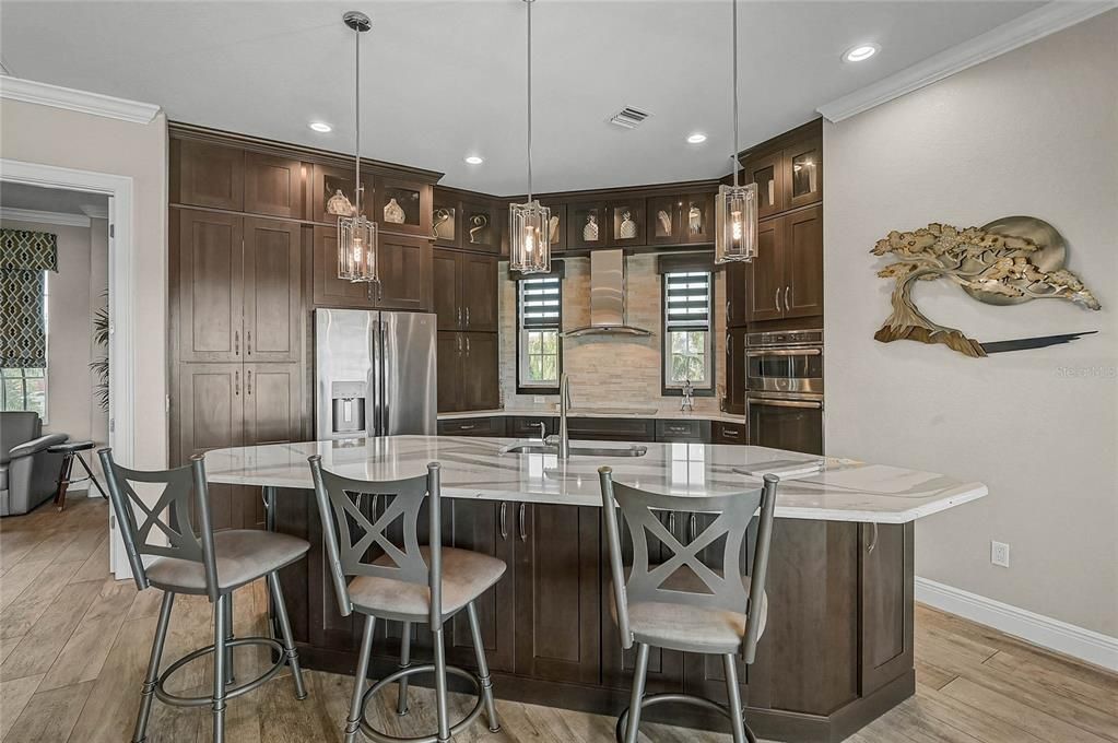 En Venta: $1,950,000 (3 camas, 3 baños, 3219 Pies cuadrados)