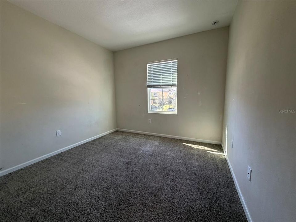 Activo con contrato: $2,000 (2 camas, 2 baños, 1284 Pies cuadrados)