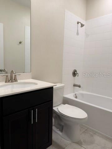 Activo con contrato: $2,000 (2 camas, 2 baños, 1284 Pies cuadrados)