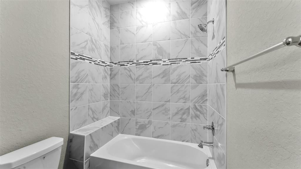 待售: $475,000 (4 贝兹, 3 浴室, 2109 平方英尺)