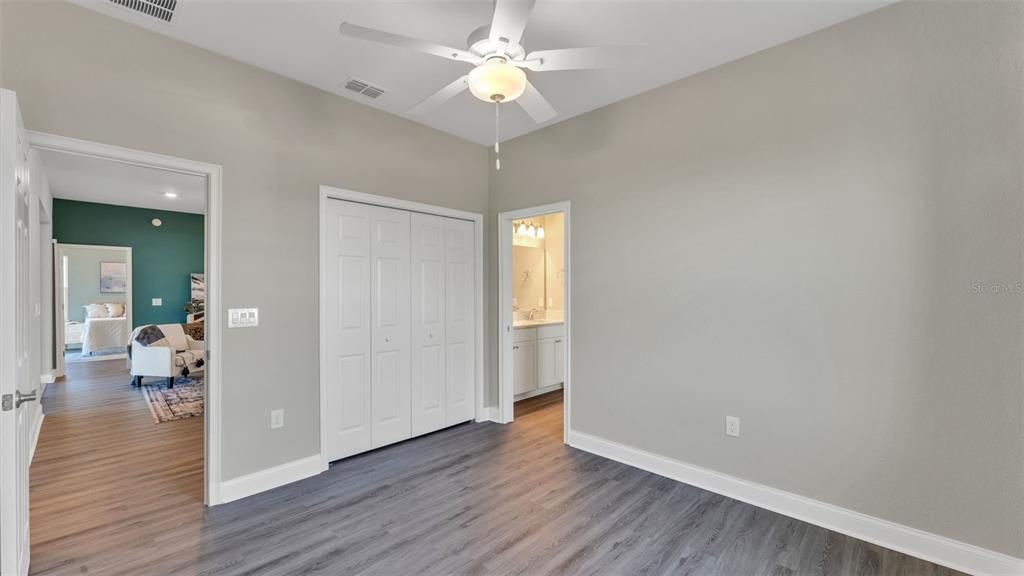 待售: $475,000 (4 贝兹, 3 浴室, 2109 平方英尺)